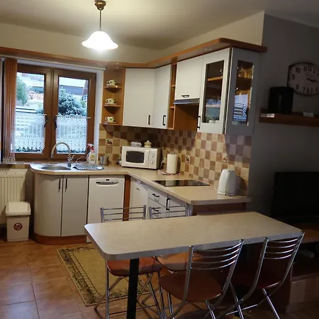 Apartamenty- Mieszkania Wakacyjne * Czarna Góra